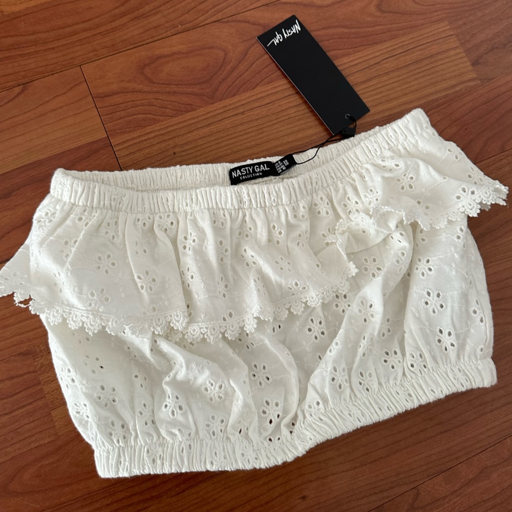 Brand new !!! NASTY GAL WHITE BANDEAU